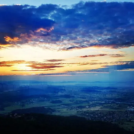 Nauportus * فورنيكا